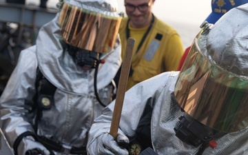 USS Gerald R. Ford (CVN 78) Conducts Flight Deck Firefighting Drills