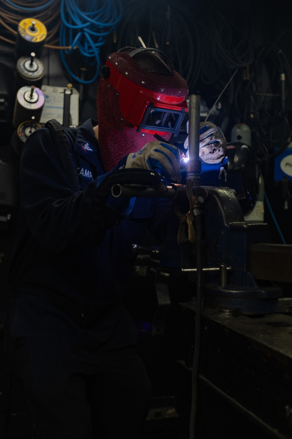 USS Gerald R. Ford (CVN 78) Hull Maintenance Technician Conducts Repair