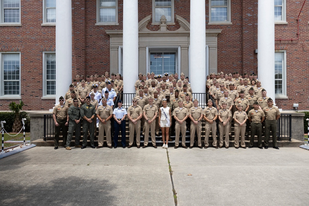 Miss America 2025 Visits Naval Air Station Pensacola