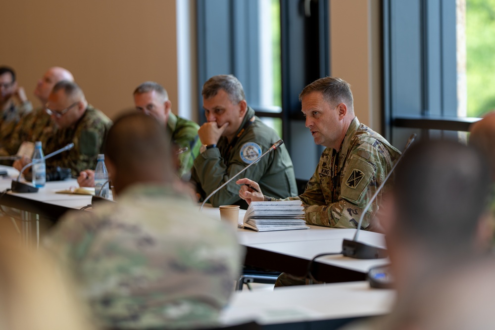 Army Air Defense General Speaks during LANDEURO