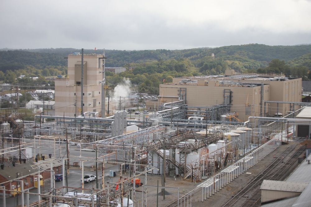The Nitric Acid Concentrator/Sulfuric Acid Concentrator at Radford Army Ammunition Plant