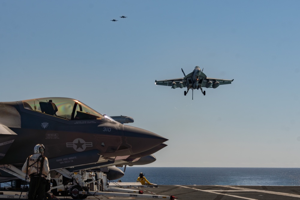 George Washington Conducts Flight Operations