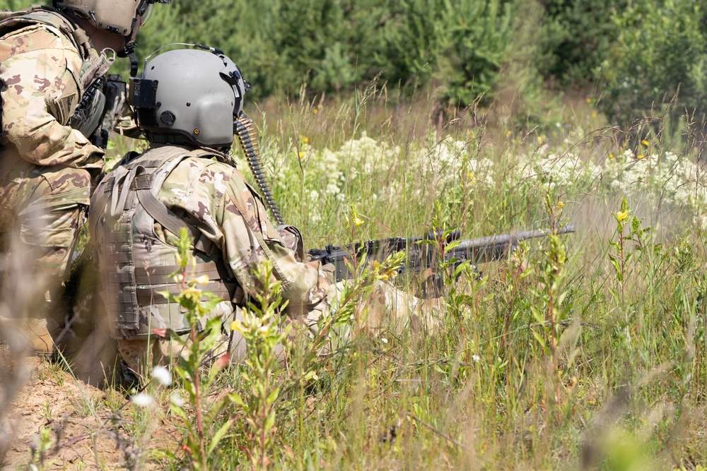 3-501 CAB Black Hawk Crews Sharpen Skills During Aerial Gunnery Qualification