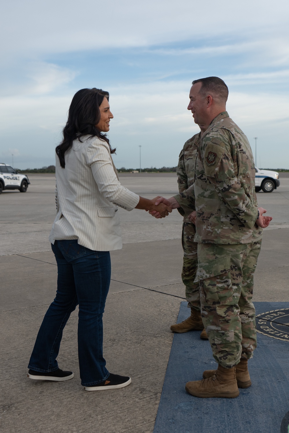 DNI visits MacDill AFB