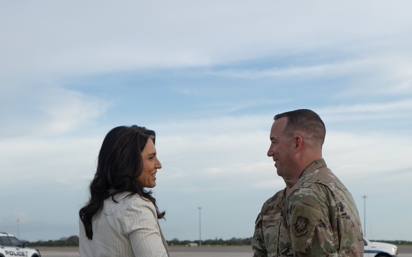 DNI visits MacDill AFB