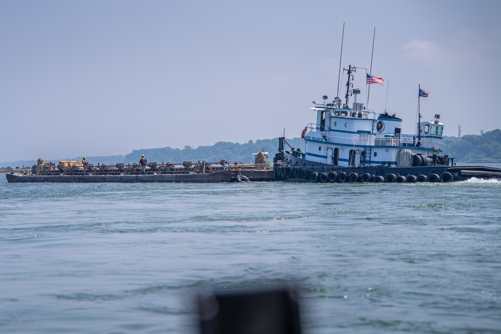Ashtabula Dredging Site Visit with the DMMP Team