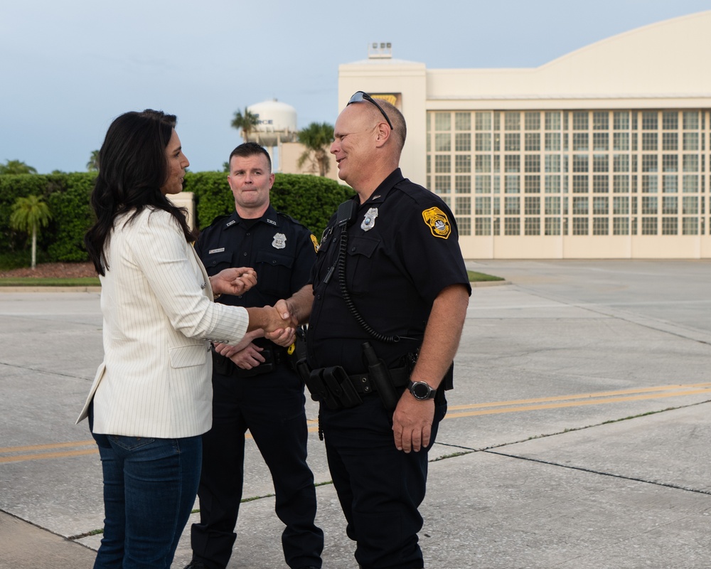 DNI visits MacDill AFB