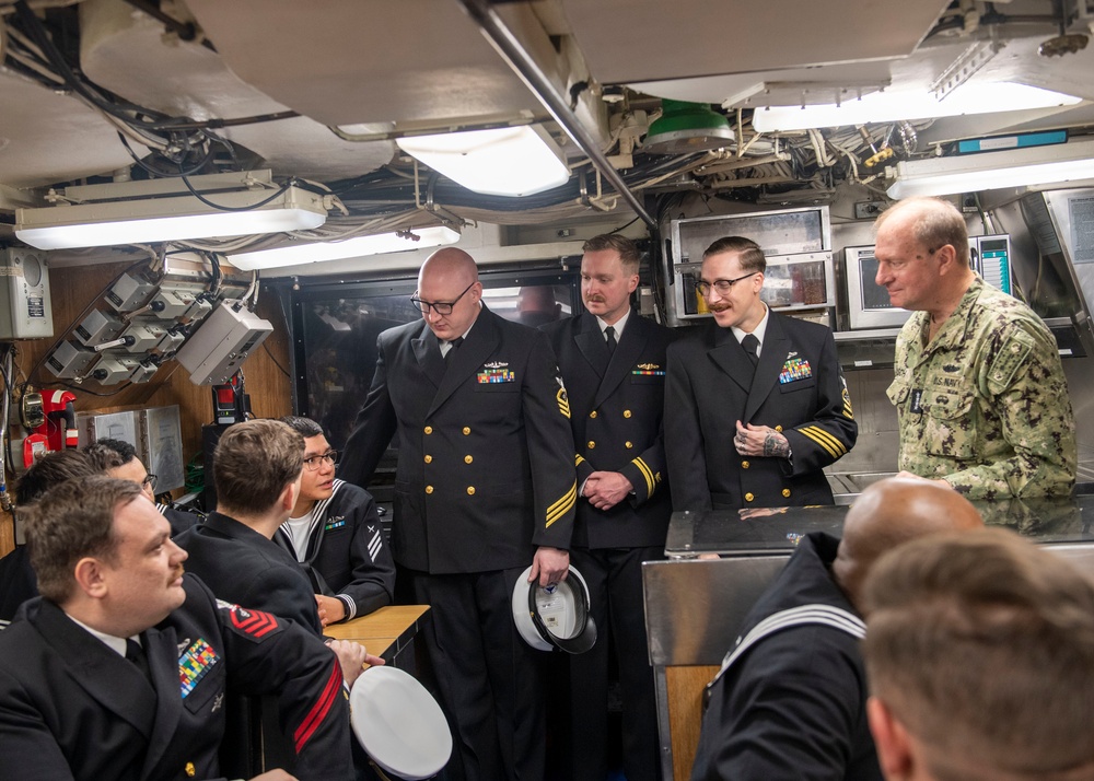 Commander Naval Forces Europe-Africa visits USS Newport NEWS (SSN 750) during Iceland Port Call