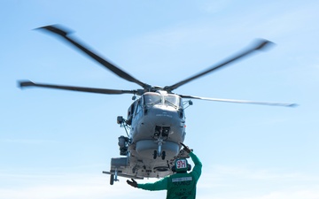 Commander, Task Force 70 (CTF 70) Hosts Royal Navy U.K. Carrier Strike Group