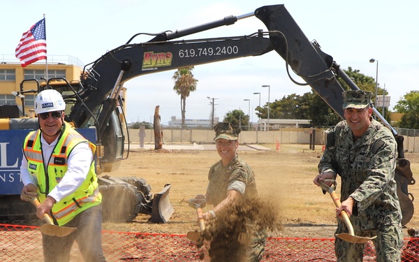 Groundbreaking Ceremony for new Recruit Barracks at MCRD San Diego