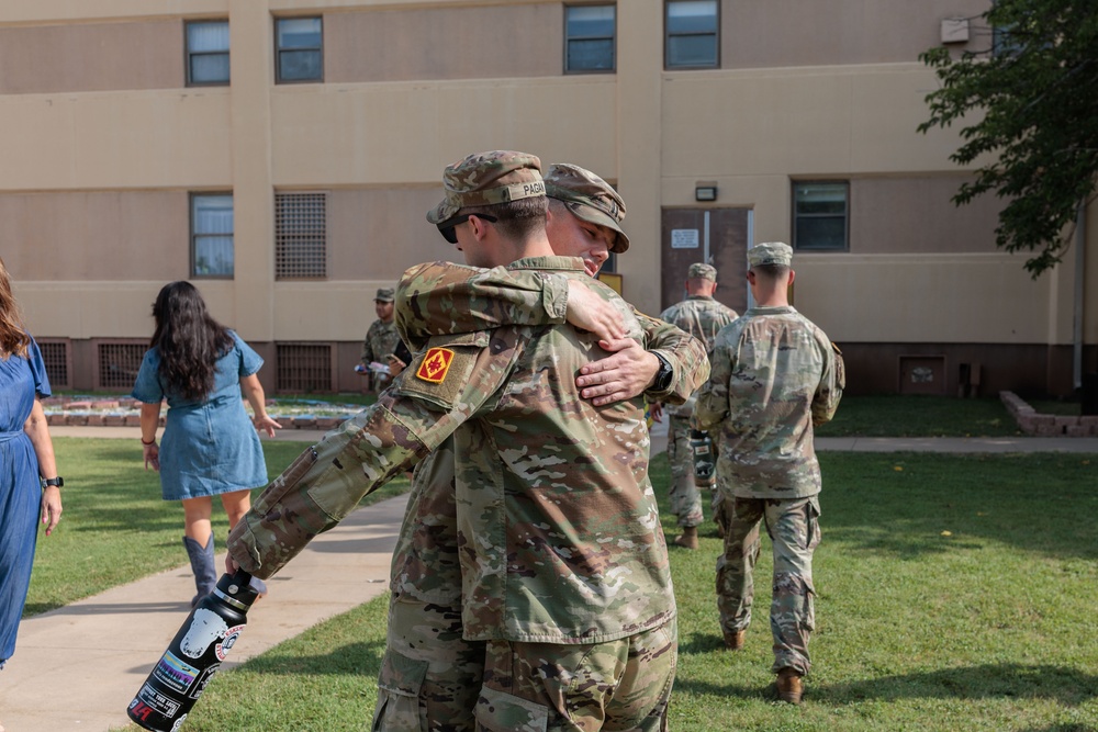 258th Signal Co, 100th BSB Change of Command Ceremony