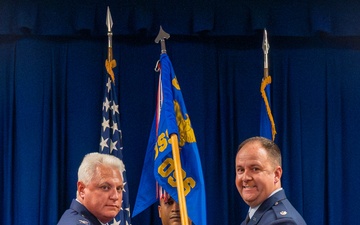 908th OSS Welcomes New Commander