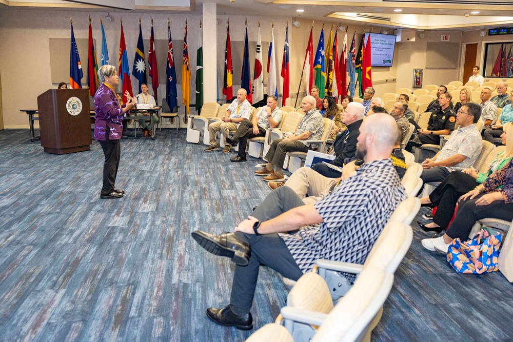 Mayor of Honolulu Visits DKI APCSS