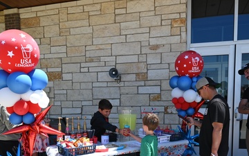 Post community pours into young entrepreneurs during Lemonade Day