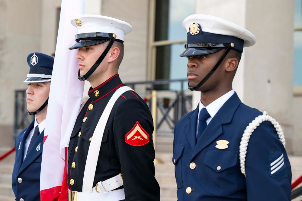 SD Hegseth Hosts Bahrain At Pentagon