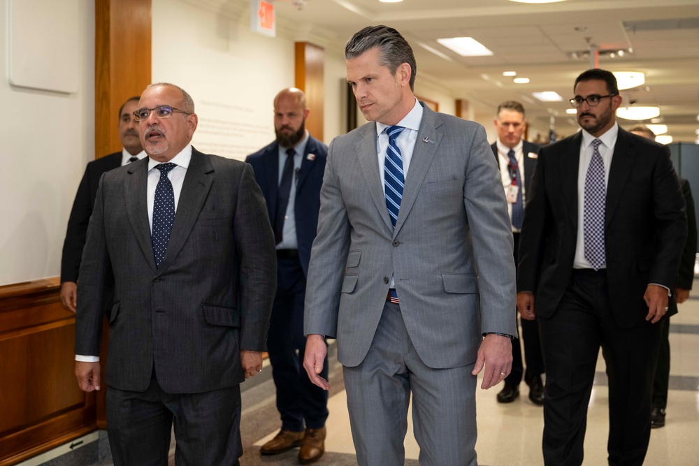 SD Hegseth Hosts Bahrain At Pentagon