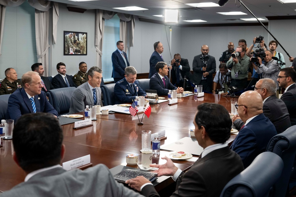 SD Hegseth Hosts Bahrain At Pentagon