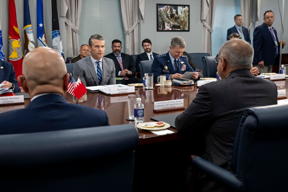 SD Hegseth Hosts Bahrain At Pentagon