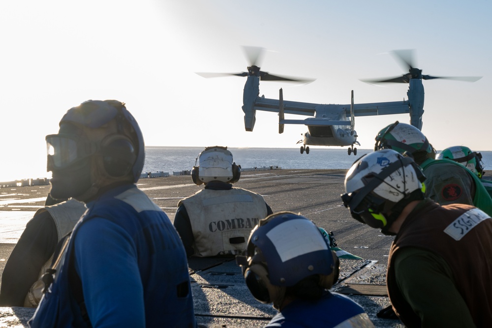 USS America Conducts Multi-Aircraft Flight OperationS during Exercise Talisman Sabre
