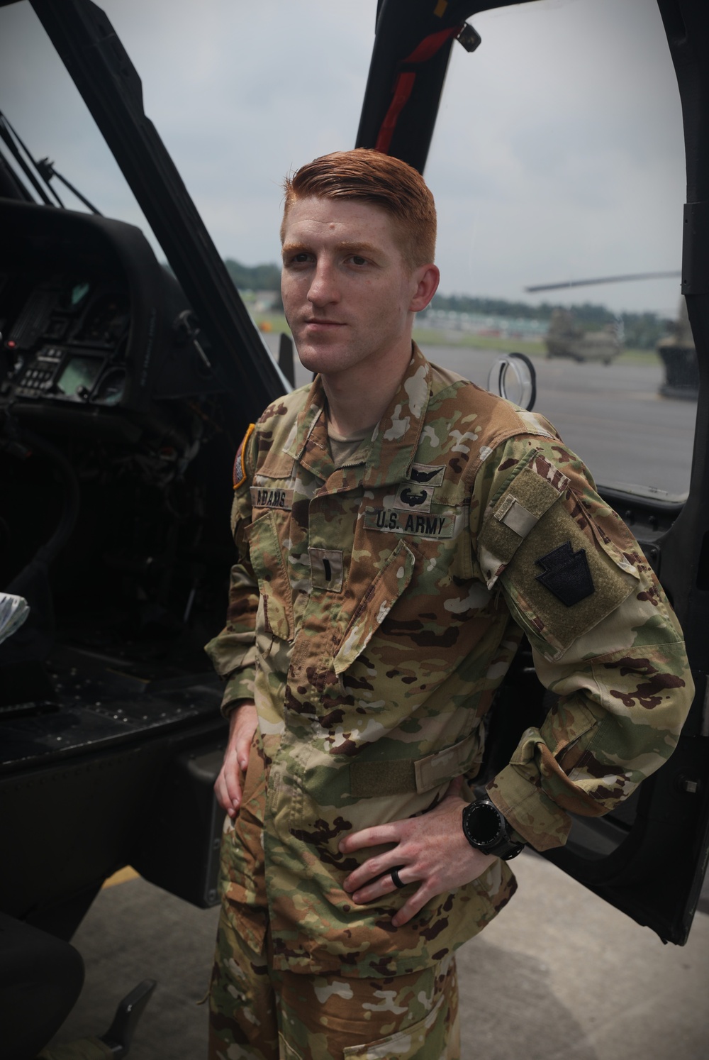 109th MPAD Soldiers Fly In A UH-60 Black Hawk