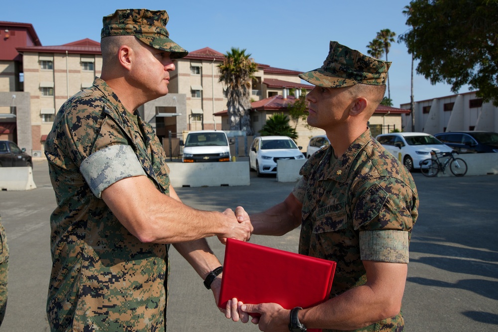 11th MEU Marine awarded for outstanding service