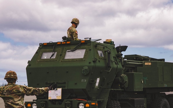 25th Infantry Division receives HIMARS