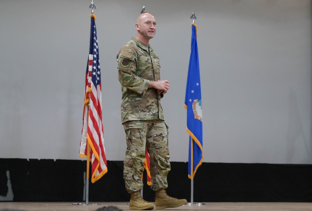 15th Medical Group change of responsibility ceremony