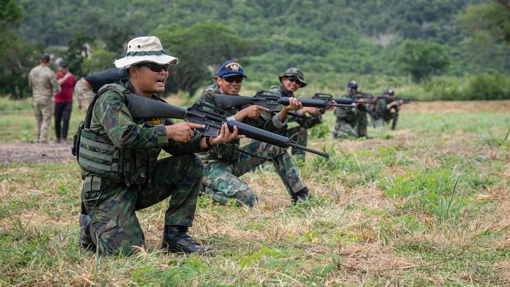 U.S., Royal Thai Navy EOD Engage in Joint Weapons and Patrol Training at CARAT 2025