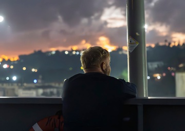 USS Frank Cable departs Fiji