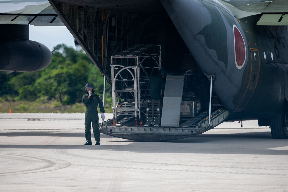Japan Air Self-Defense Force aircrew conduct austere landing operations in coordination with the 3rd Air Expeditionary Wing