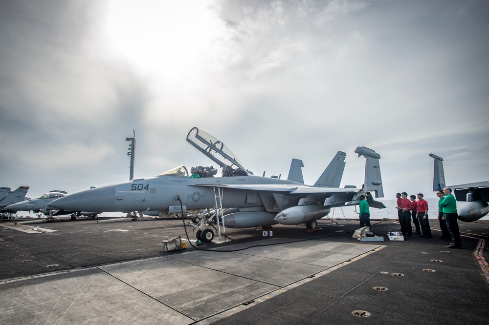 USS Carl Vinson (CVN 70) Conducts Routine Flight Operations in the South China Sea