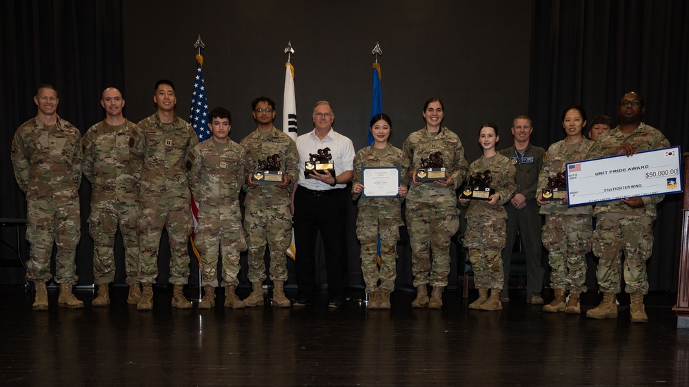 51st FW Hosts 2nd Quarter Awards Ceremony