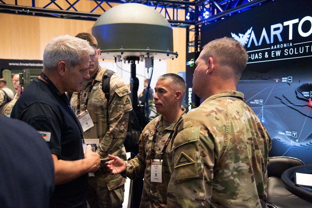 LANDEURO Warriors Corner