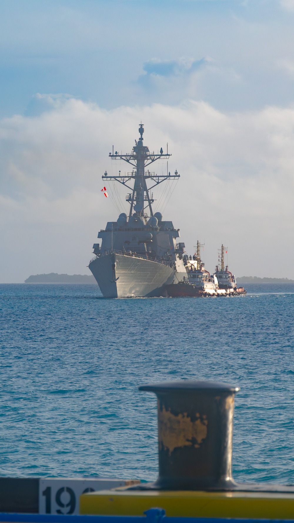 USS John Finn pulls into Diego Garcia