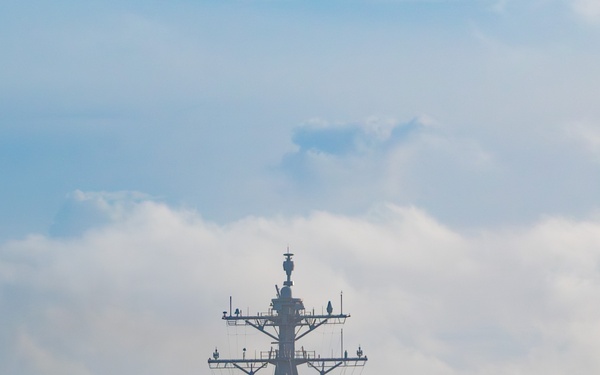 USS John Finn pulls into Diego Garcia