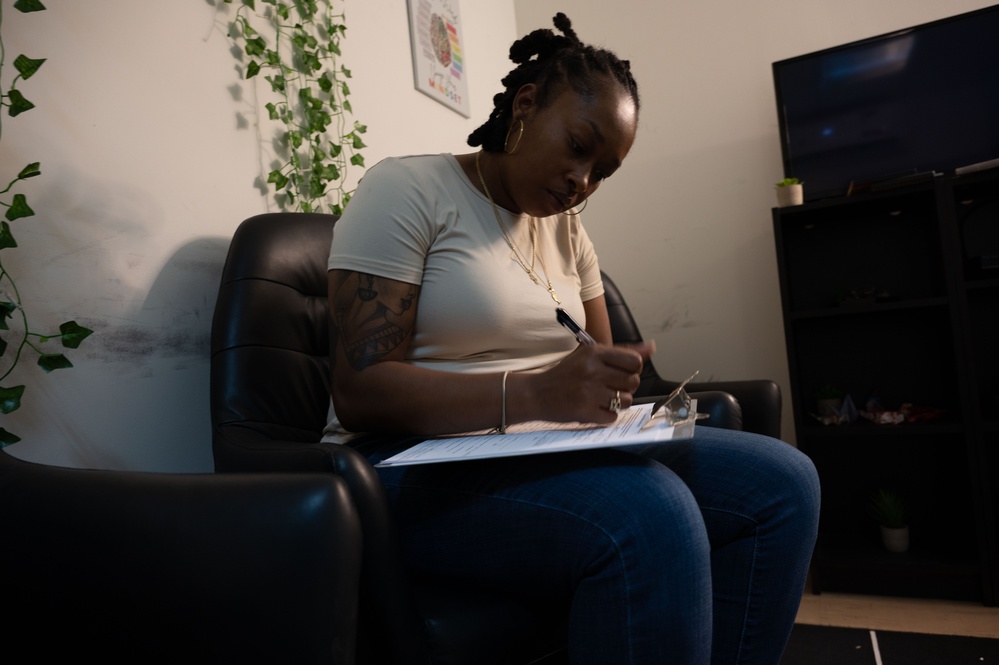Mental Health Services Bolster Airmen Resilience