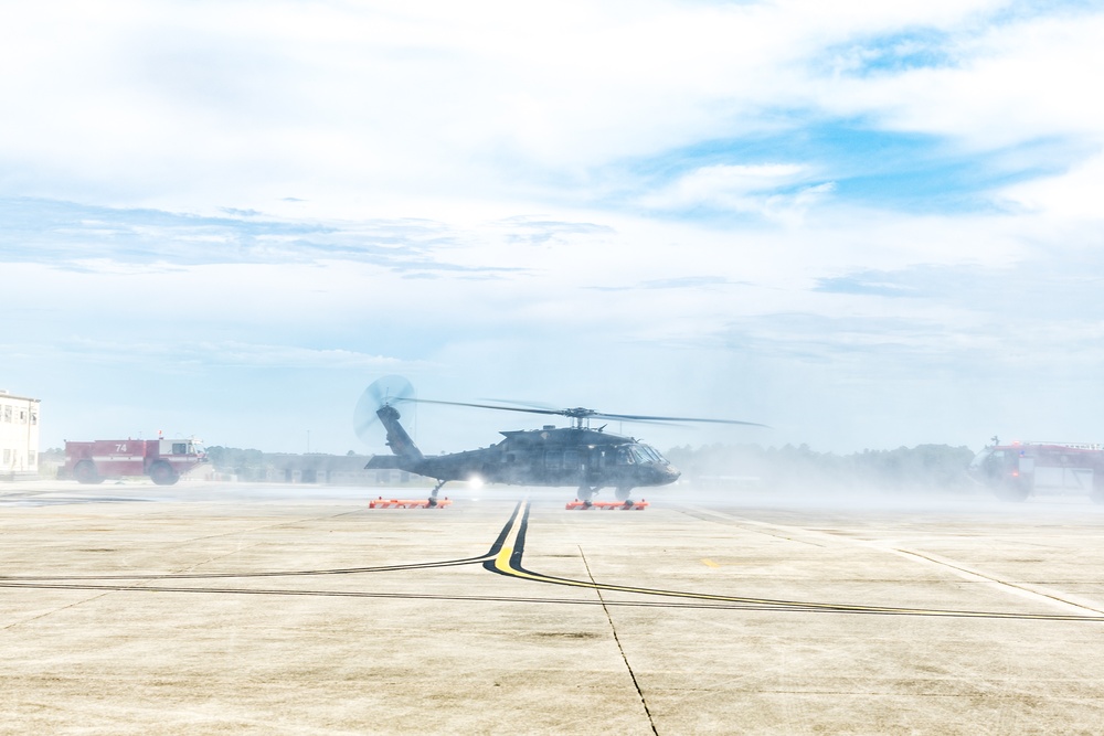 82nd CAB commander conducts final flight before relinquishing command