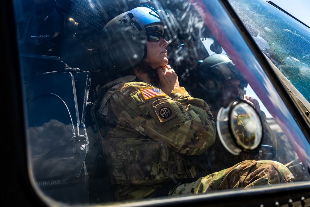82nd CAB commander conducts final flight before relinquishing command