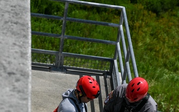 VNG HART trains on advanced hoist techniques