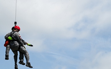 VNG HART trains on advanced hoist techniques