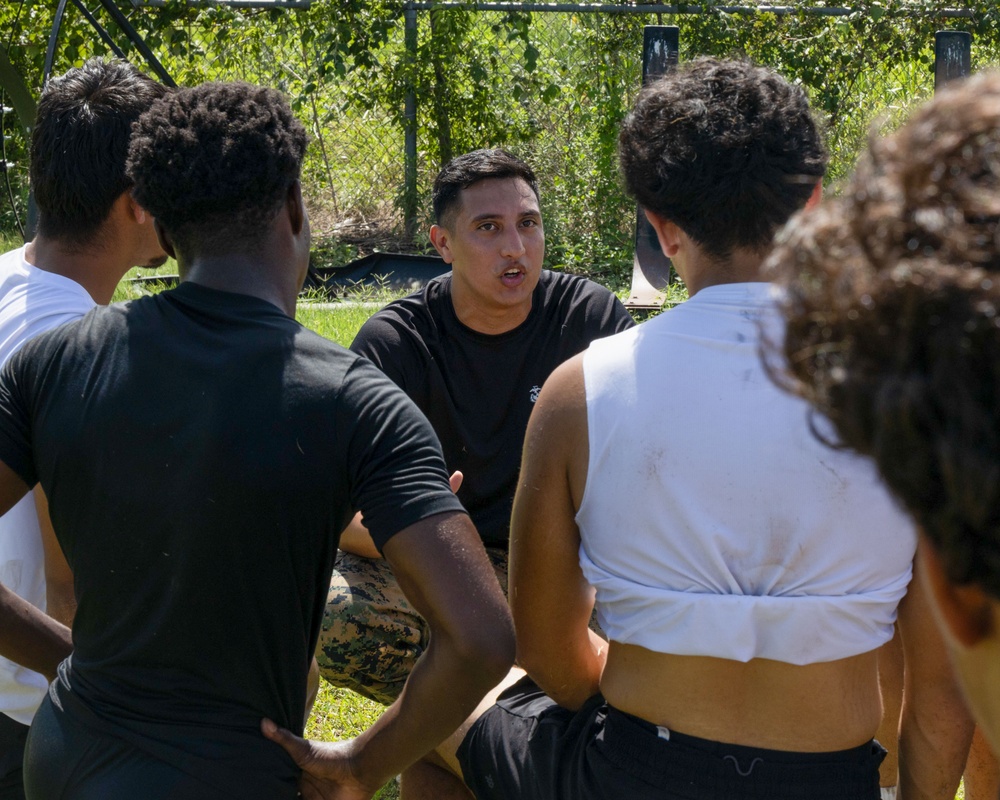 Recruiting Sub-Station Austin South conducts PT with Akins Early College High School