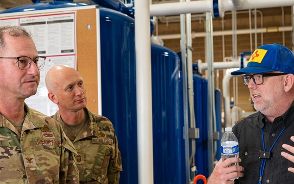 Kirtland Leadership Tours Bulk Fuels Facility