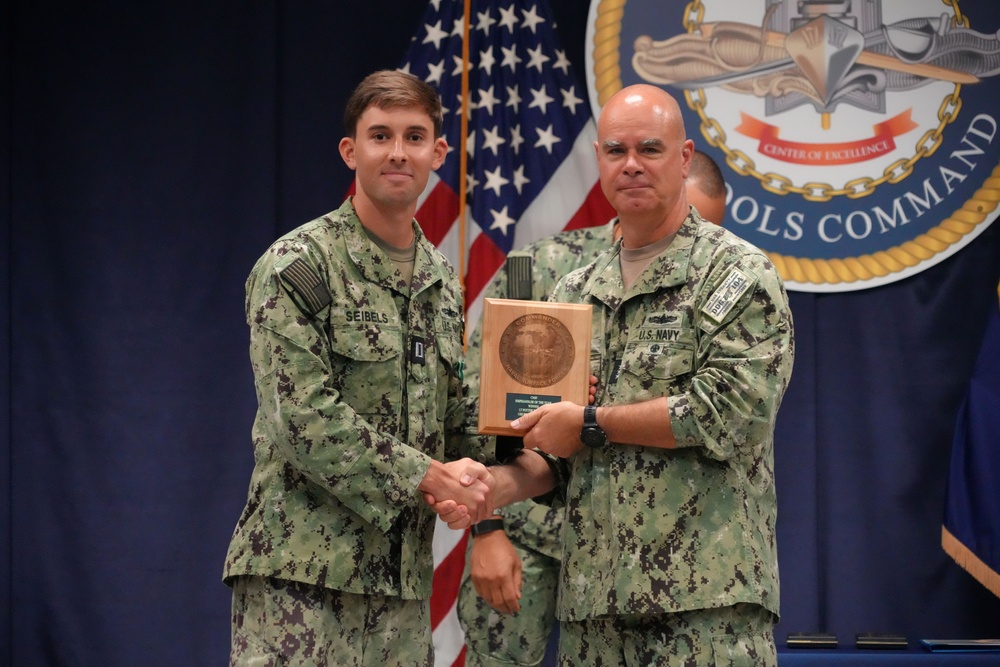 SWSC hosts CNSF Shiphandler of the Year award ceremony
