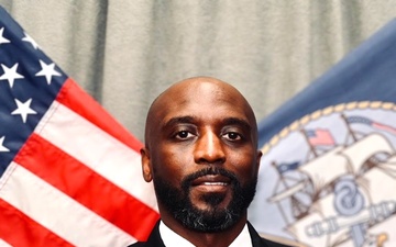Commander Tyree Barnes