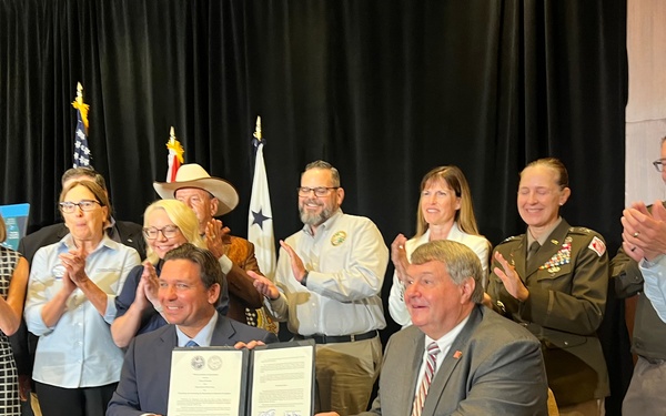 Army and State of Florida sign agreement to expedite Everglades Restoration