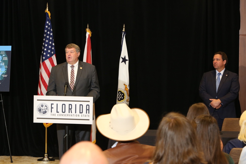 Army and State of Florida sign agreement to expedite Everglades Restoration