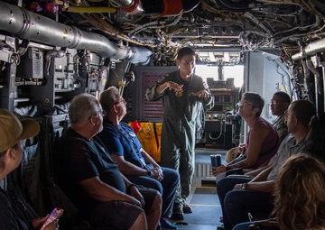 NTAG and Civilian Educators Tour VRM-30