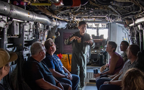 NTAG and Civilian Educators Tour VRM-30