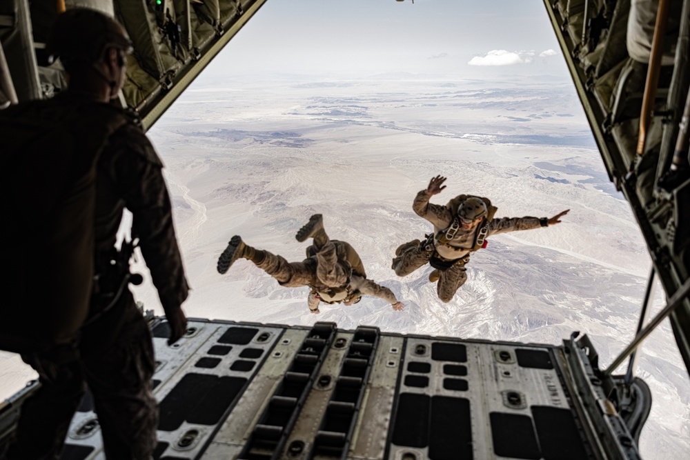 SLTE 4-25: 2d Recon Day Freefall