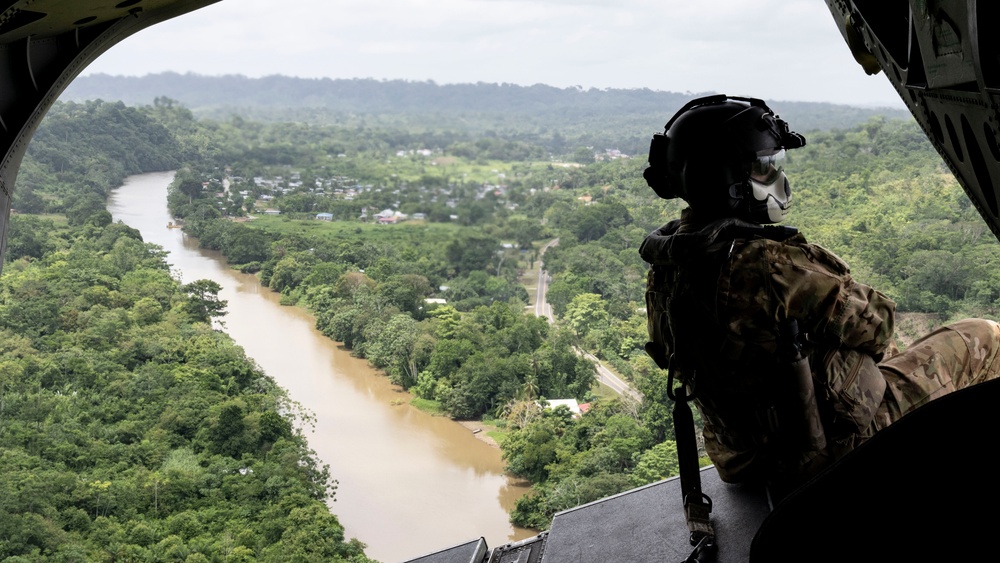 JTF-Bravo and JSCG-P members fly over Panama during PANAMAX-Alpha Phase I